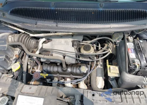 2001 Dodge Grand Caravan Sport from USA, damaged, VIN 2B8GP44G31R143231